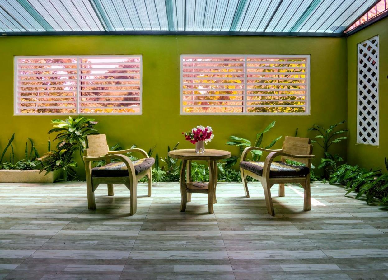 Butterfly Garden Villa Laem Set Beach Exterior foto